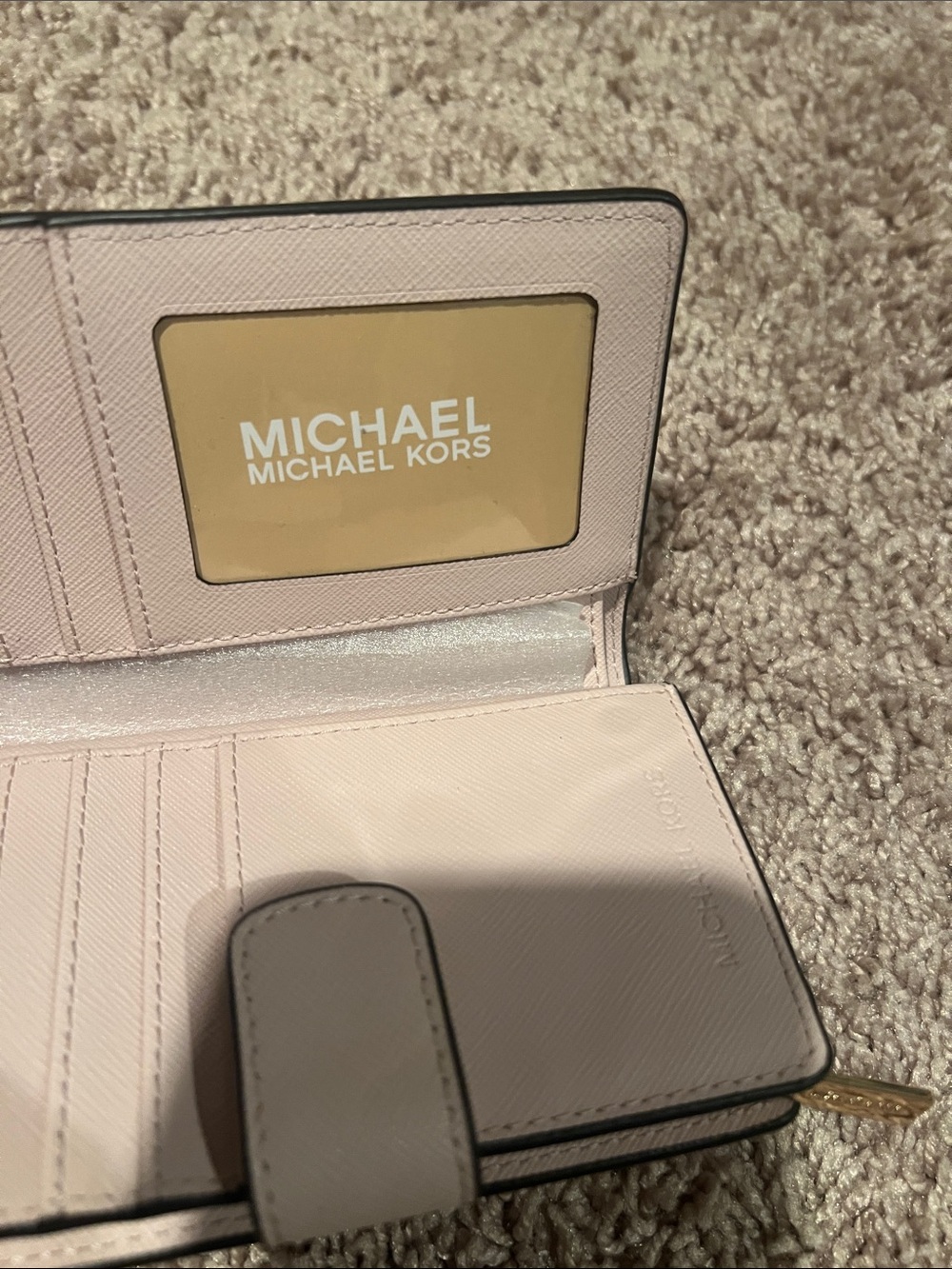 Michael Kors Pale Blush Leather Bifold Wallet with Gold Logo - Picture 3 of 7
